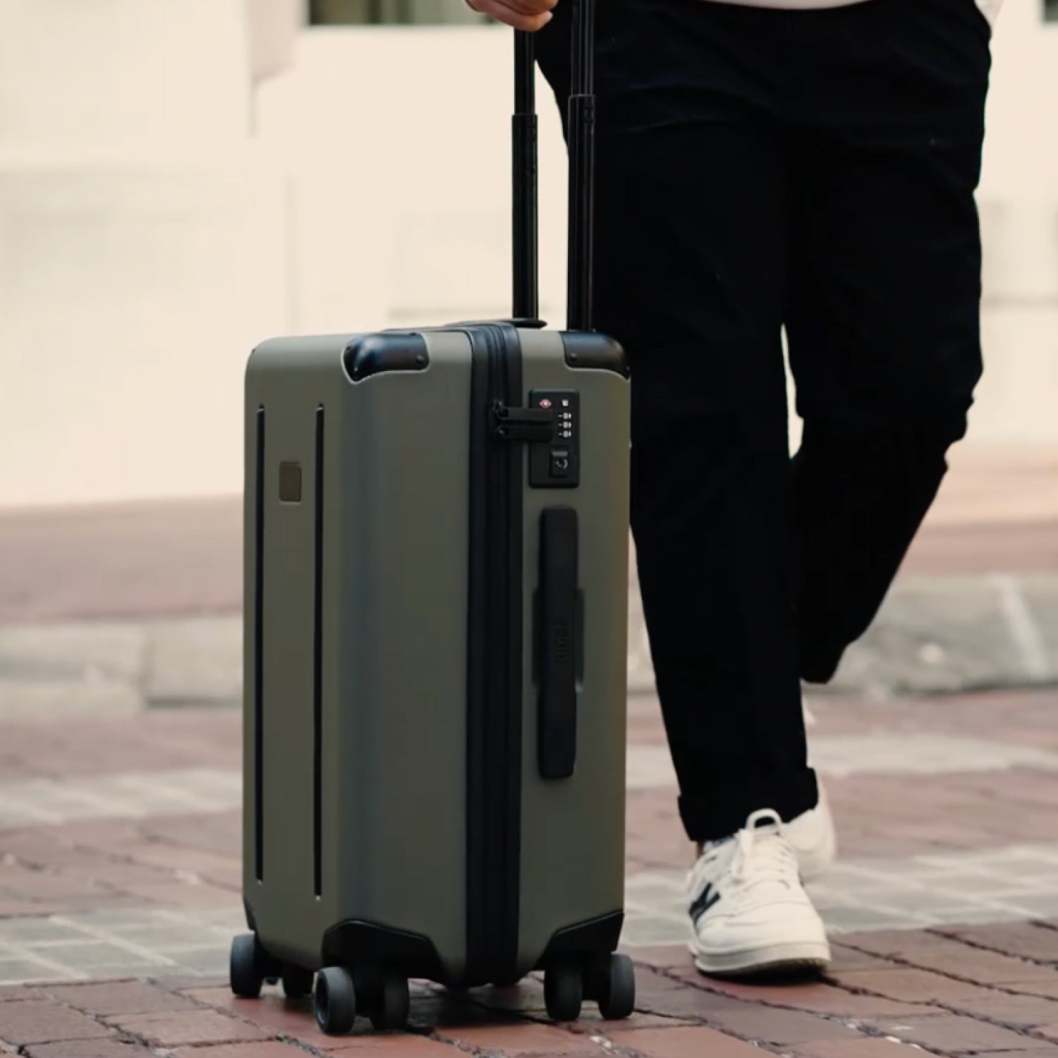 Ridge Carry-On Matte Olive - Image 13