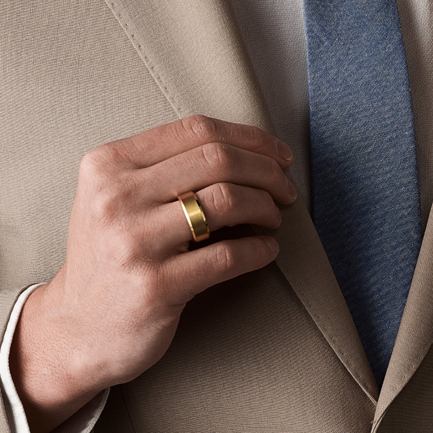 8mm Beveled Ring Set - 24K Gold - Tantalum - Image 5