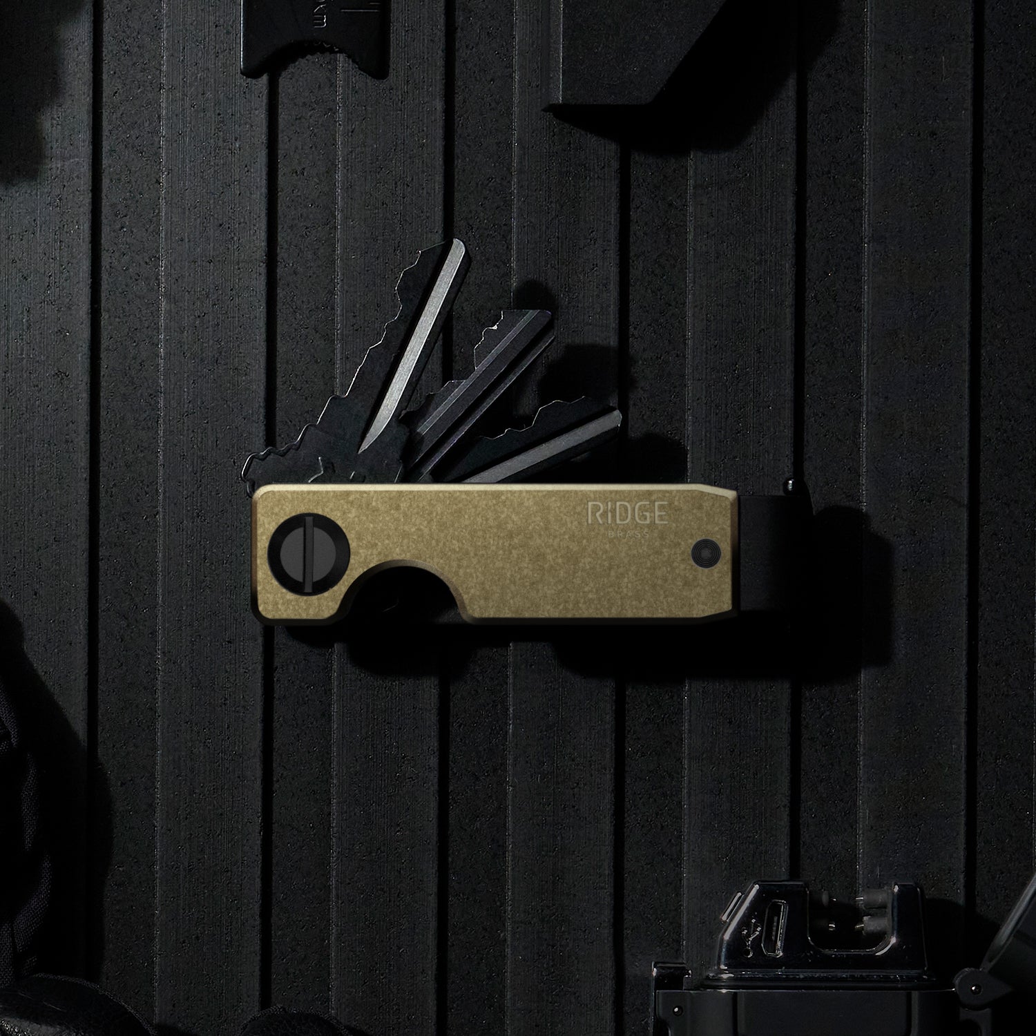 Ridge KeyCase - Brass - Image 5