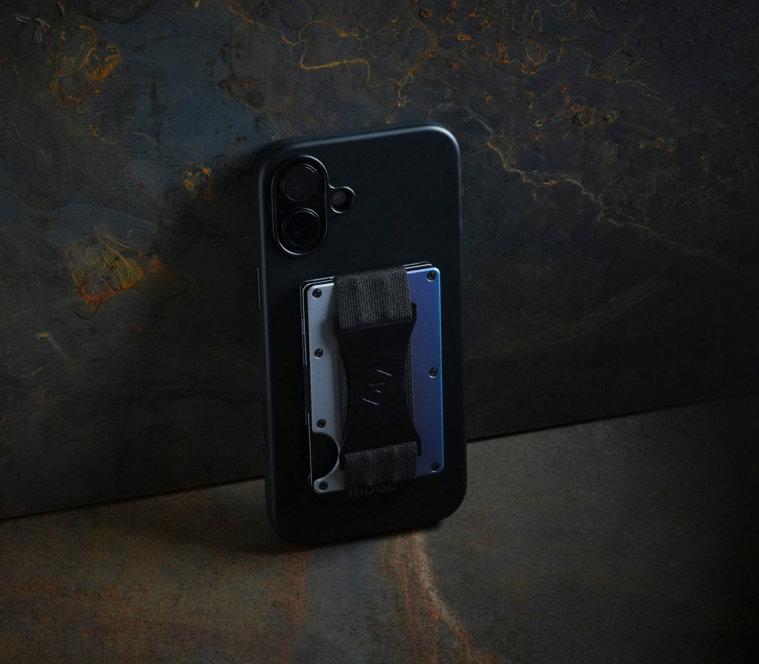 Ridge Wallet for MagSafe - Burnt Titanium - Image 6