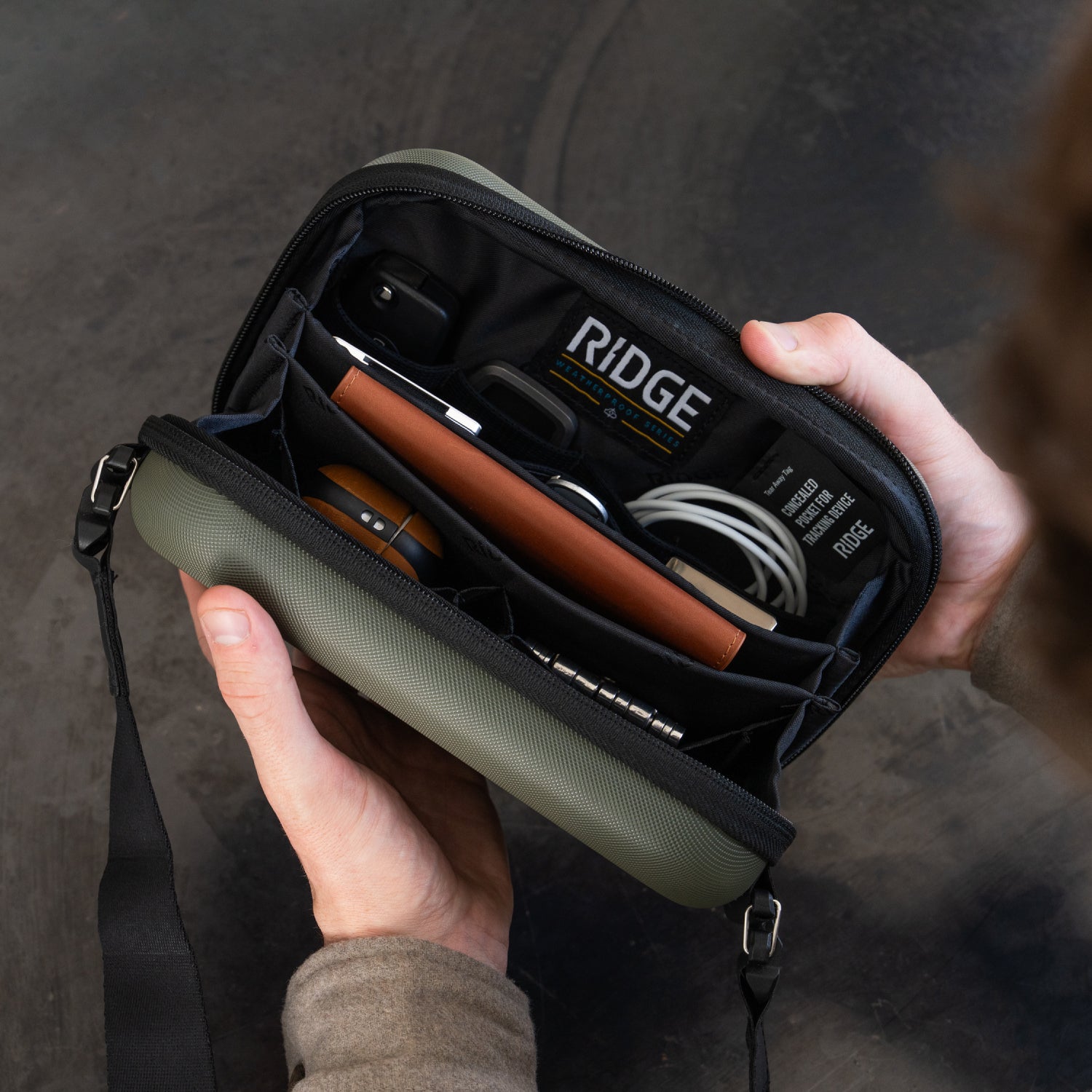 Hardshell Sling - Matte Olive - Image 7